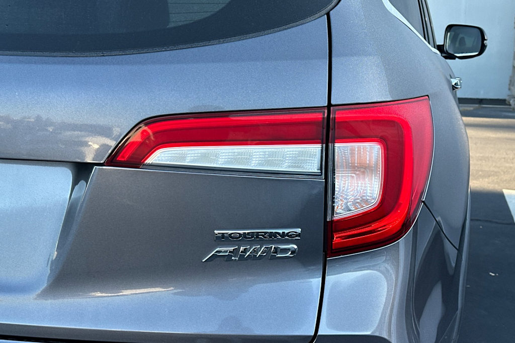 Thumbnail: 2019 Honda Pilot - 19