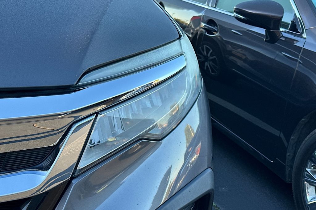 Thumbnail: 2019 Honda Pilot - 14