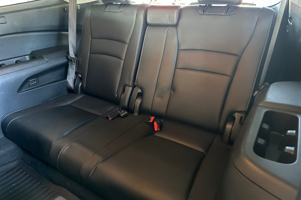 Thumbnail: 2019 Honda Pilot - 25