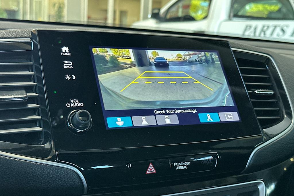 Thumbnail: 2019 Honda Pilot - 28