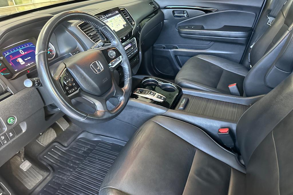 Thumbnail: 2019 Honda Pilot - 10