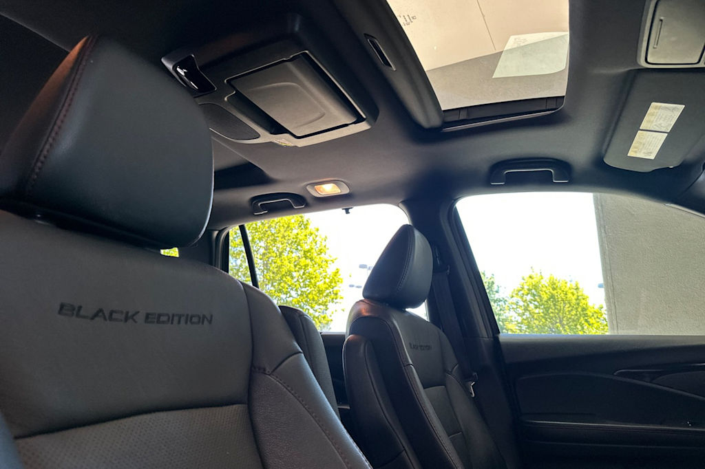 Thumbnail: 2022 Honda Pilot - 26