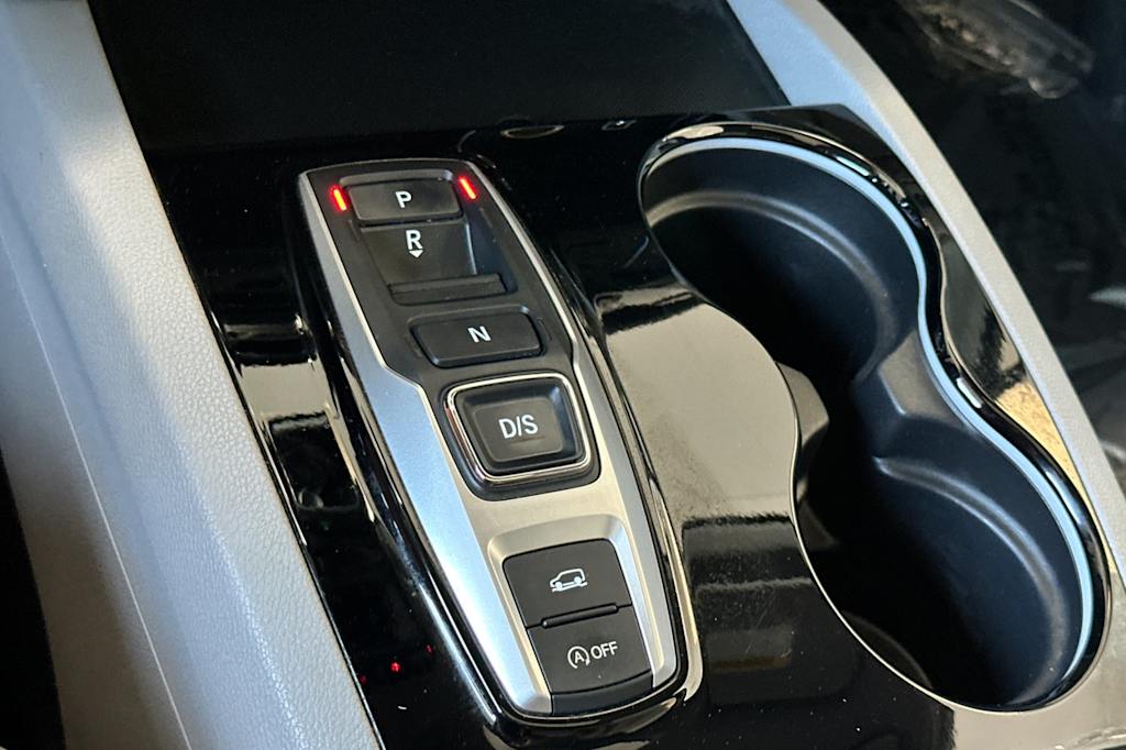 Thumbnail: 2019 Honda Pilot - 14