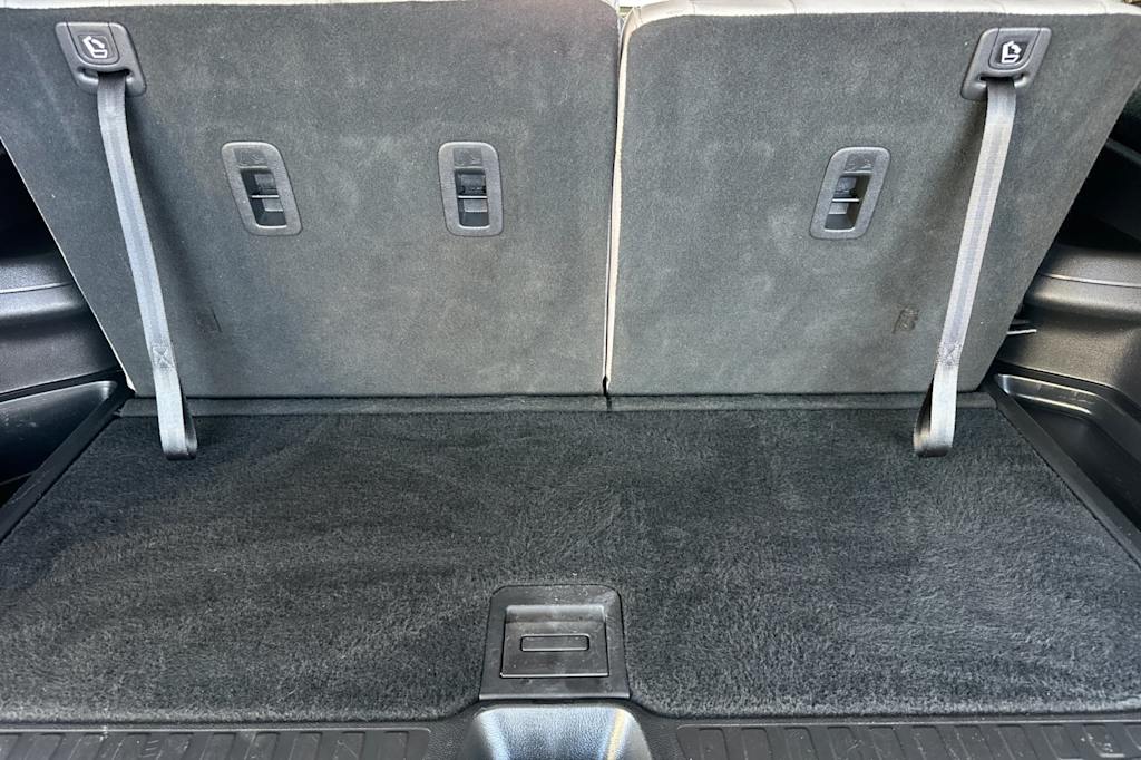 Thumbnail: 2019 Honda Pilot - 16