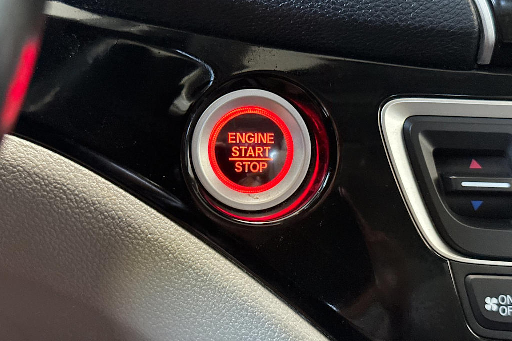 Thumbnail: 2019 Honda Pilot - 31