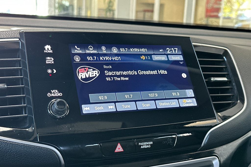 Thumbnail: 2019 Honda Pilot - 27