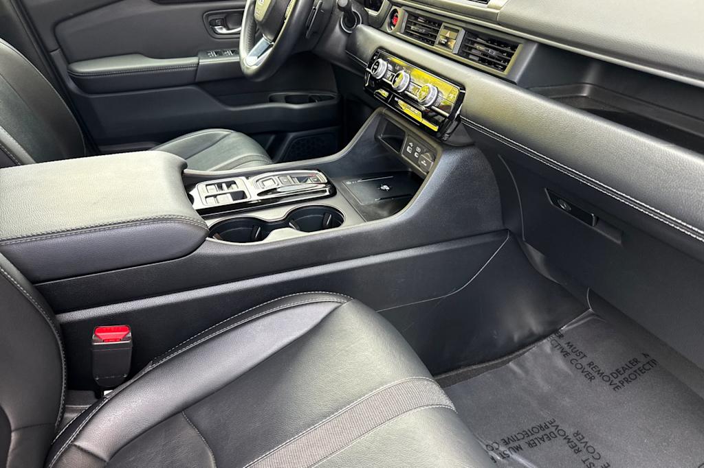 Thumbnail: 2024 Honda Pilot - 13