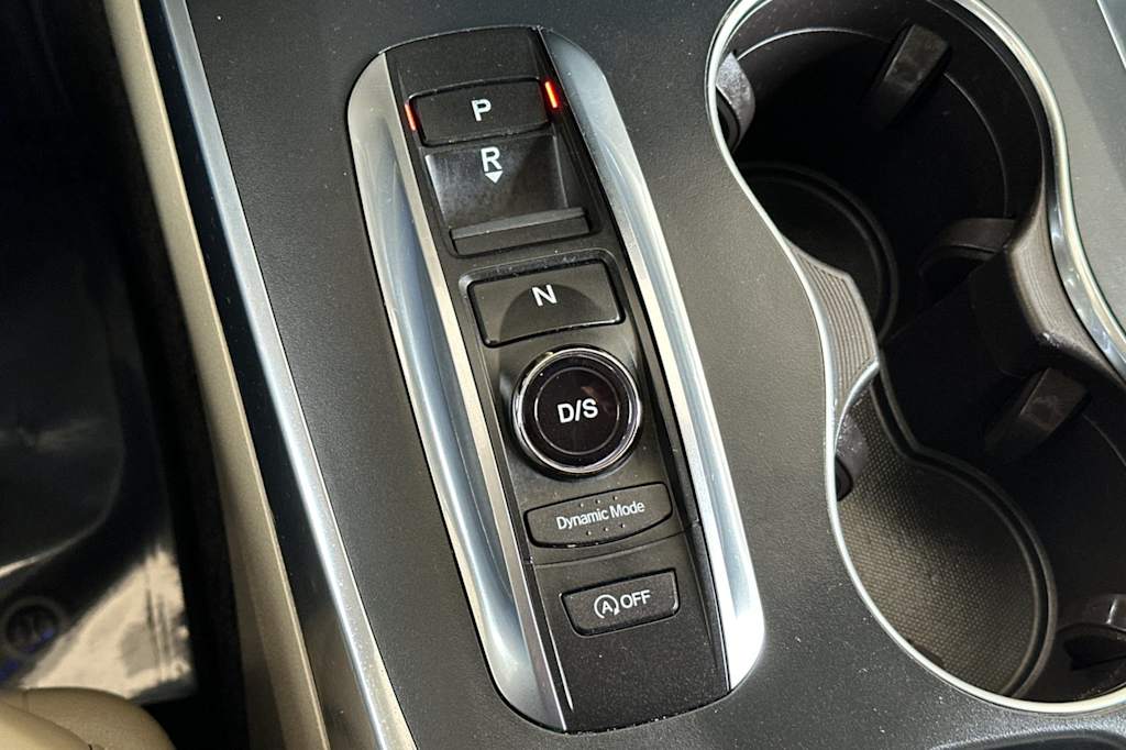 Thumbnail: 2017 Acura MDX - 14