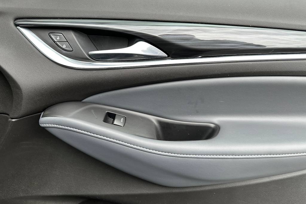 Thumbnail: 2021 Buick Enclave - 26