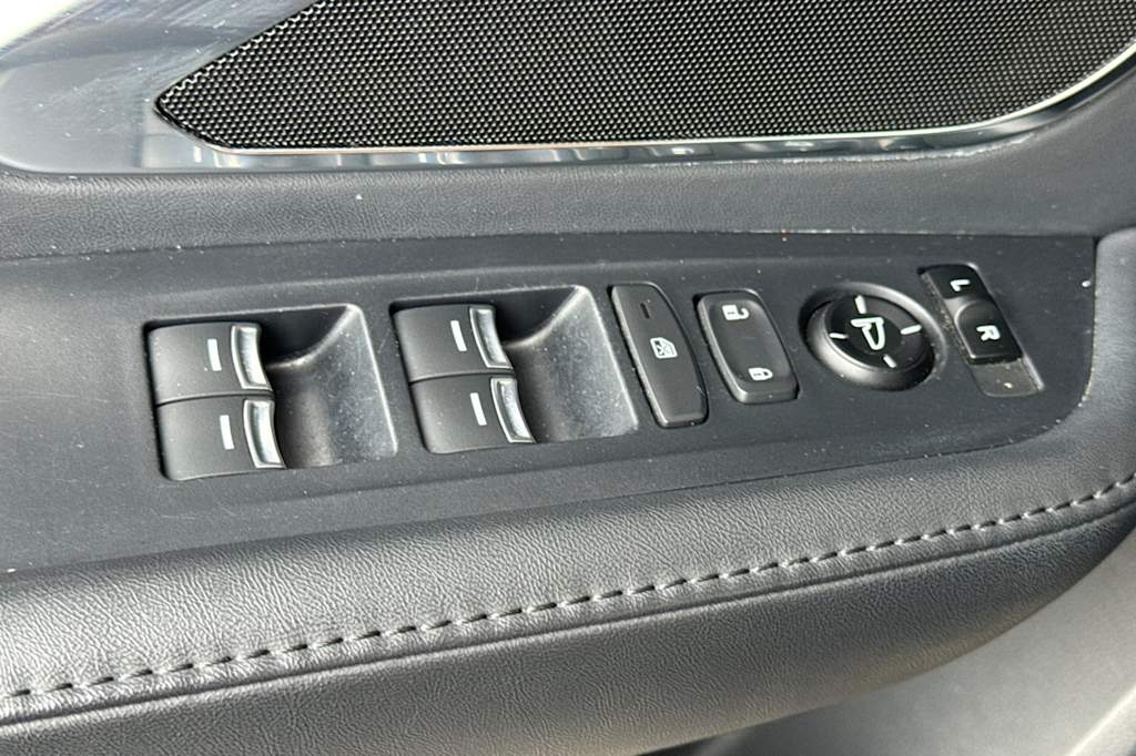 Thumbnail: 2019 Acura RDX - 22