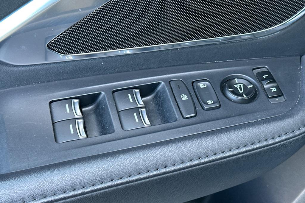 Thumbnail: 2019 Acura RDX - 22