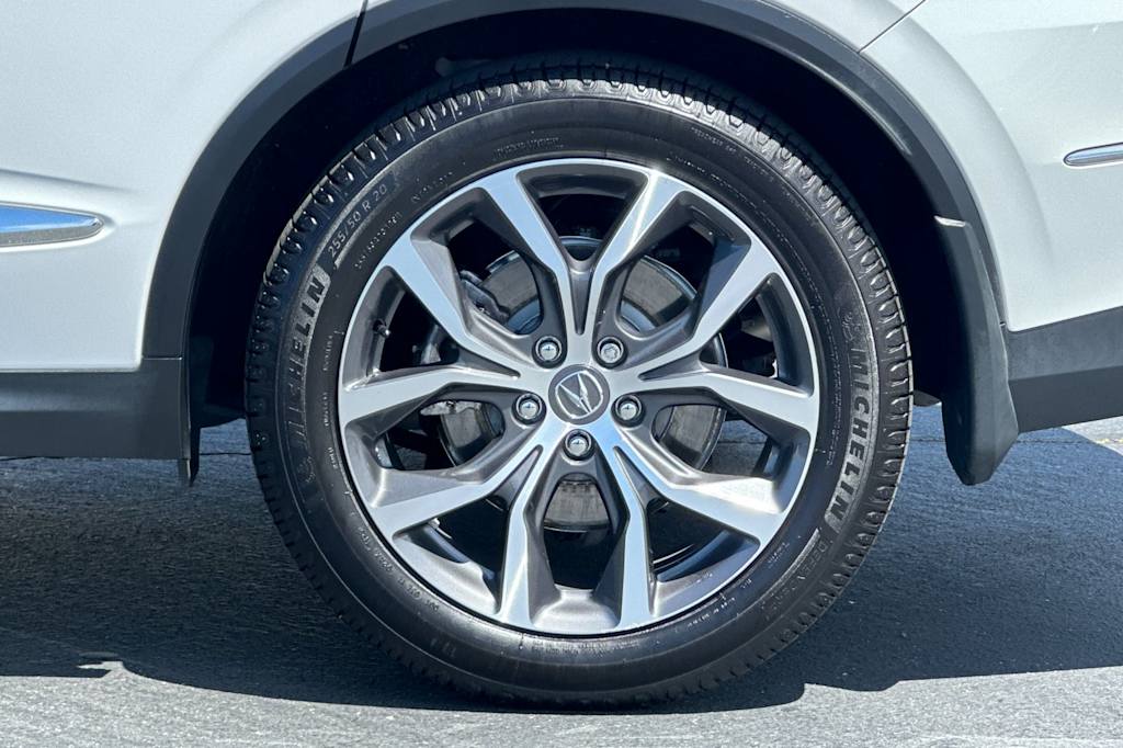 Thumbnail: 2022 Acura MDX - 8
