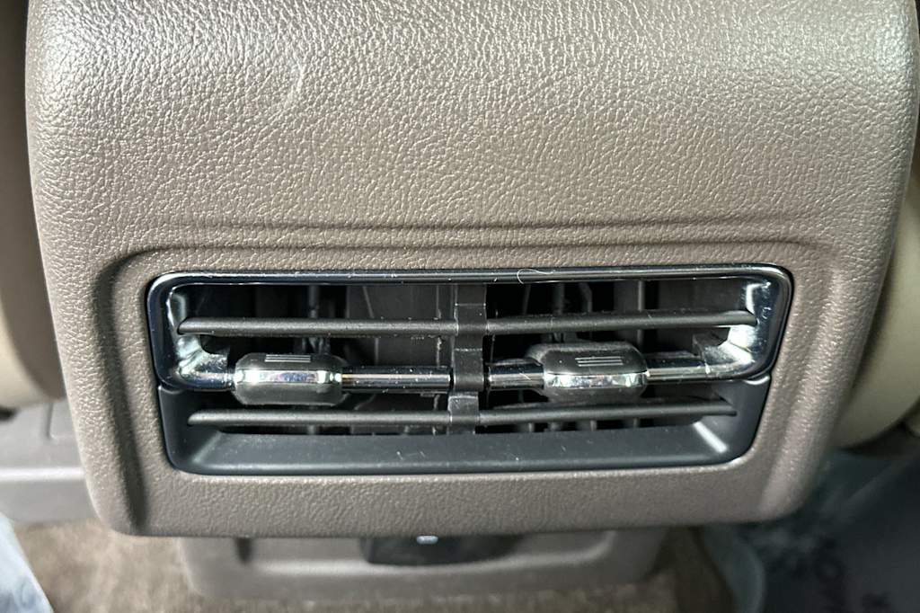 Thumbnail: 2022 Lincoln Corsair - 21