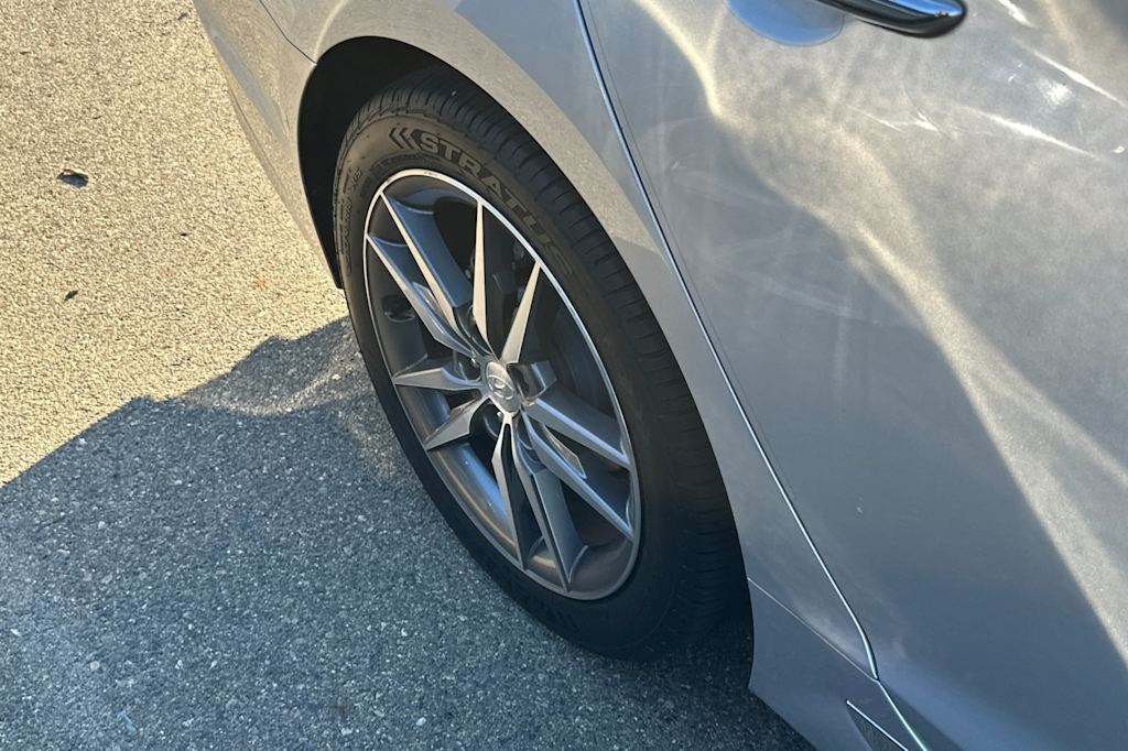 Thumbnail: 2015 Hyundai Sonata - 14