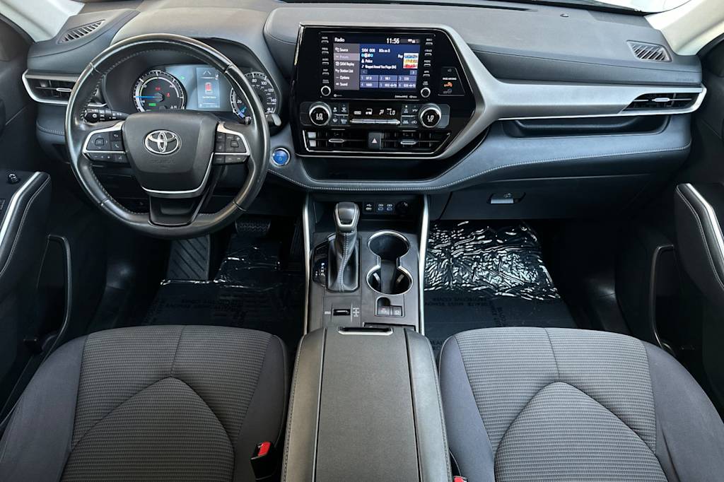Thumbnail: 2022 Toyota Highlander - 2