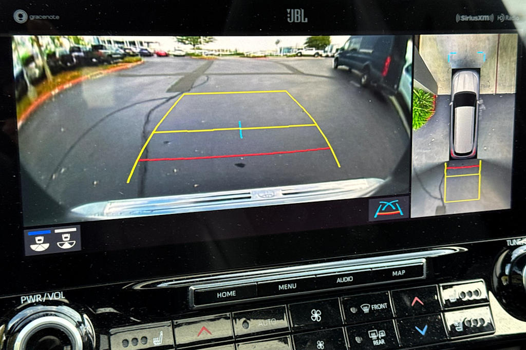 Thumbnail: 2021 Toyota Highlander - 27