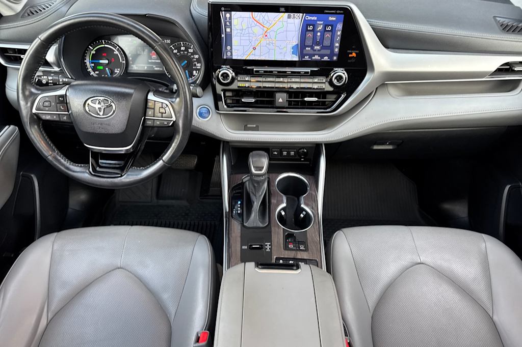 Thumbnail: 2021 Toyota Highlander - 2