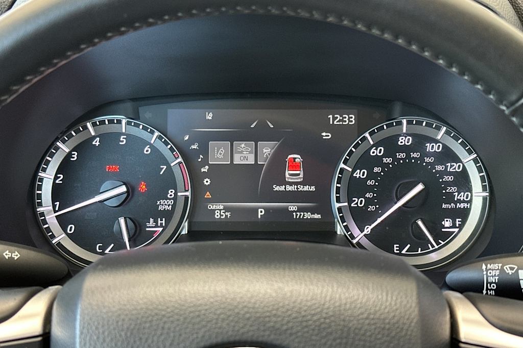 Thumbnail: 2022 Toyota Highlander - 15