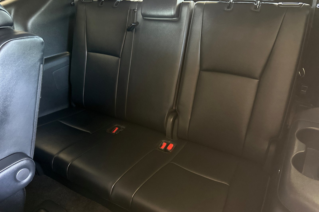 Thumbnail: 2024 Toyota Highlander - 10