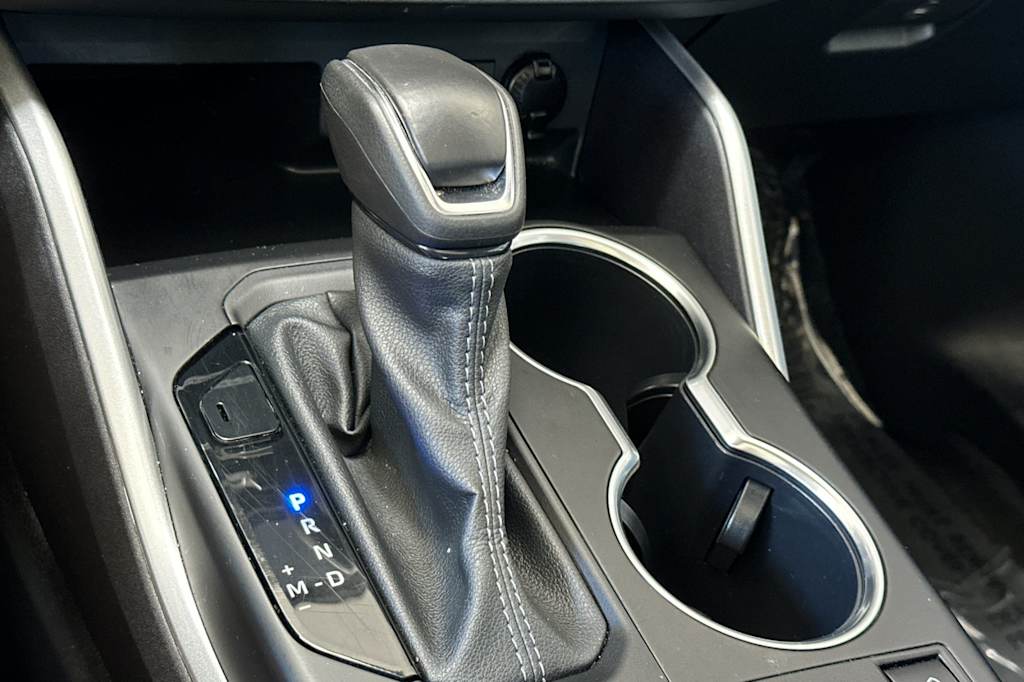 Thumbnail: 2024 Toyota Highlander - 14