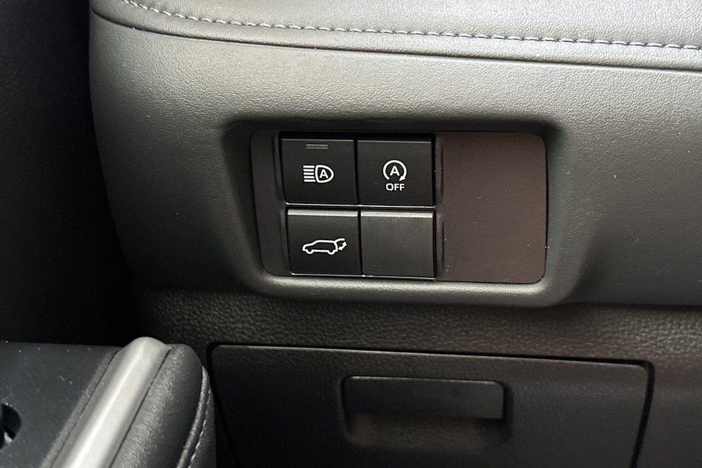 Thumbnail: 2024 Toyota Highlander - 33