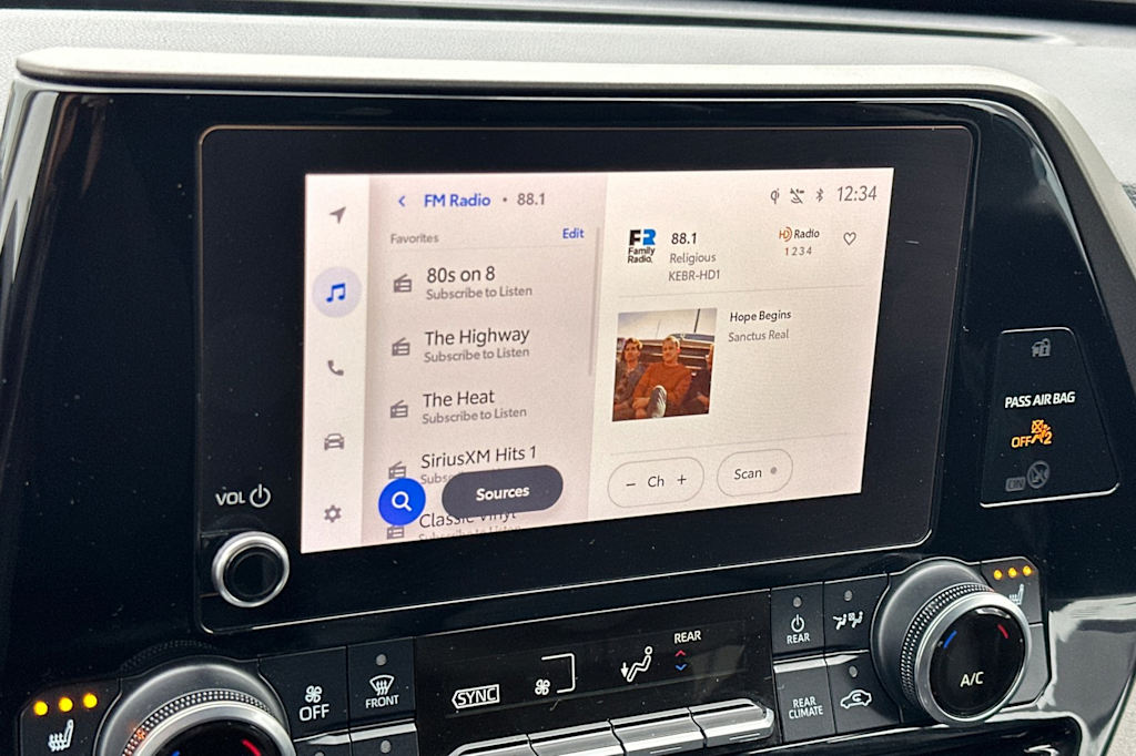 Thumbnail: 2024 Toyota Highlander - 14