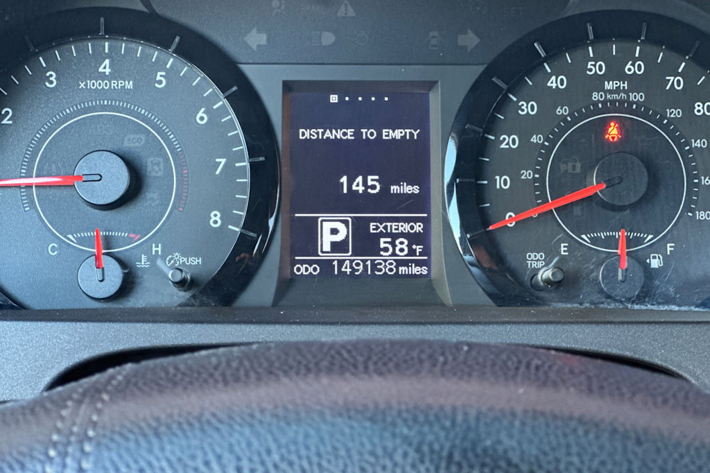 Thumbnail: 2015 Toyota Sienna - 31