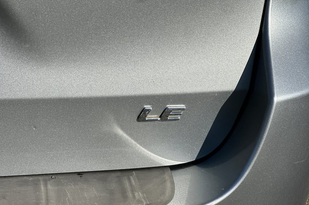 Thumbnail: 2015 Toyota Sienna - 7