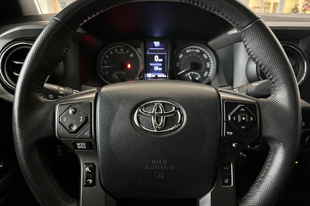 Thumbnail: 2018 Toyota Tacoma - 28