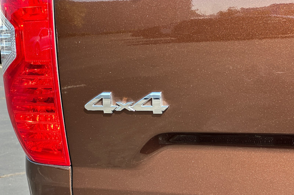 Thumbnail: 2016 Toyota Tundra - 7