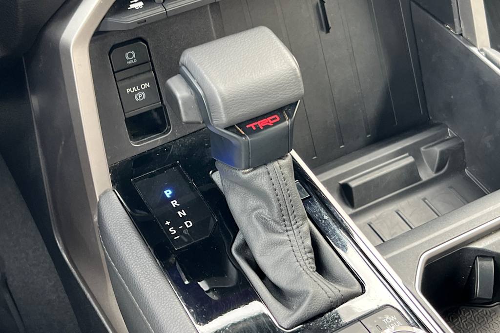 Thumbnail: 2024 Toyota Tundra - 15