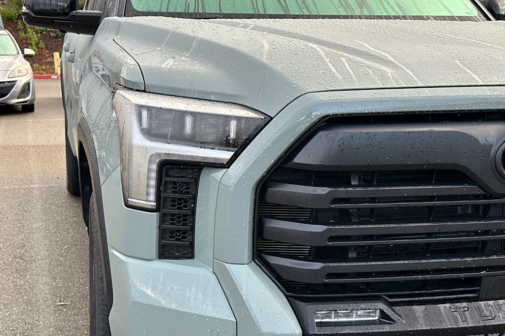 Thumbnail: 2024 Toyota Tundra - 9