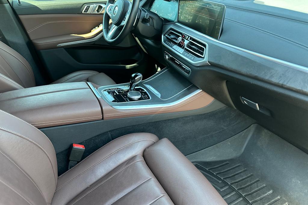 Thumbnail: 2022 BMW X5 - 13