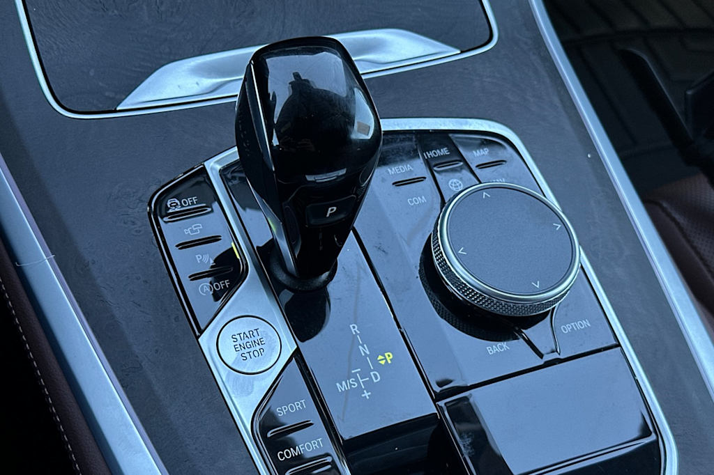 Thumbnail: 2022 BMW X5 - 15