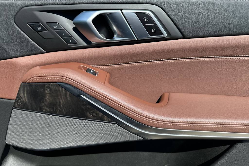 Thumbnail: 2022 BMW X5 - 25
