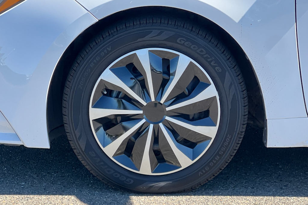 Thumbnail: 2023 Toyota Corolla - 7