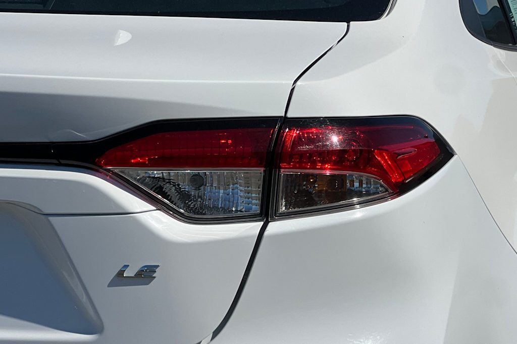 Thumbnail: 2023 Toyota Corolla - 28