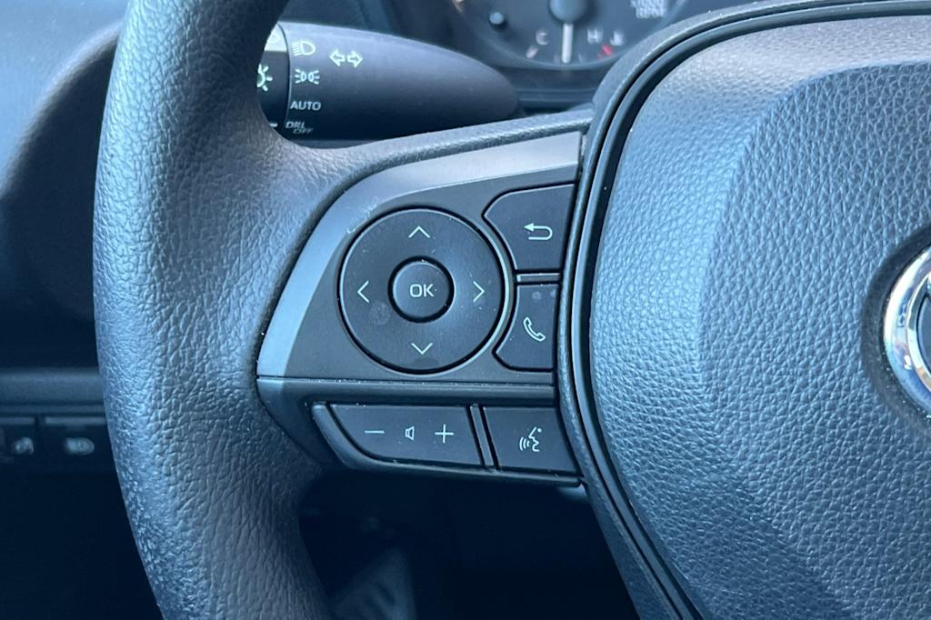Thumbnail: 2023 Toyota Corolla - 25
