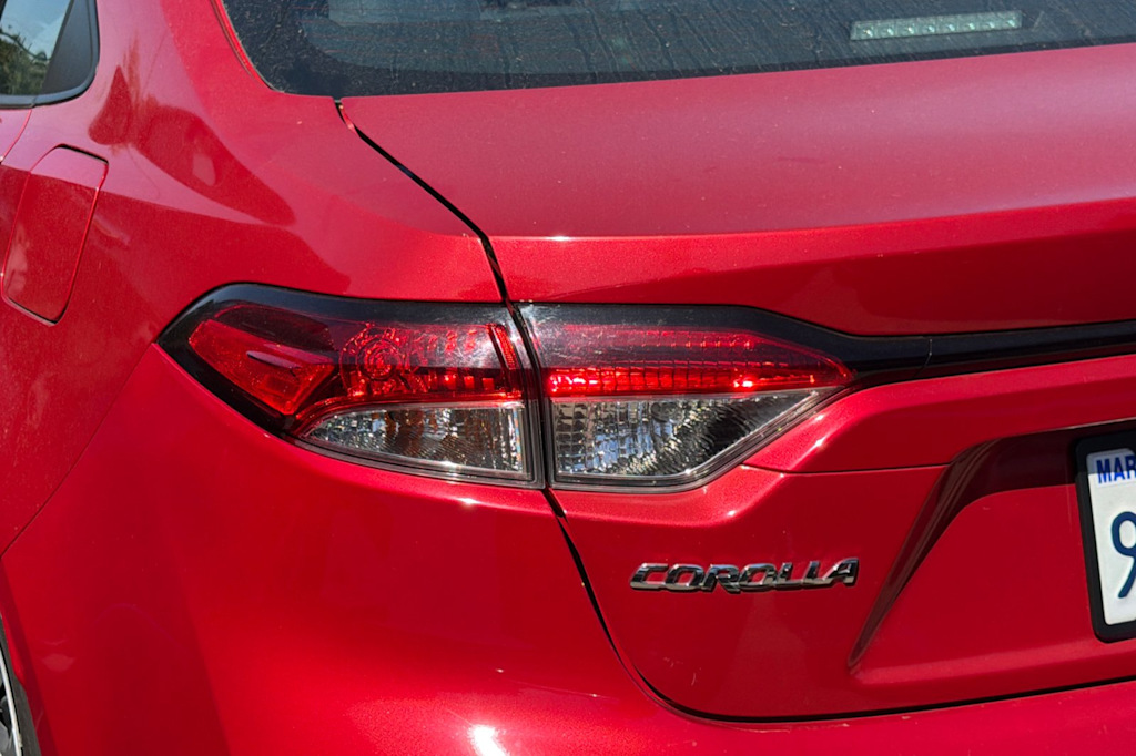 Thumbnail: 2021 Toyota Corolla - 16