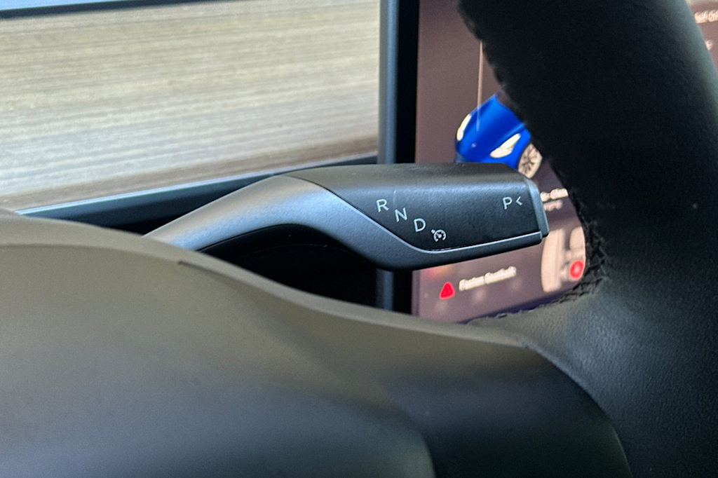 Thumbnail: 2023 Tesla Model 3 - 27