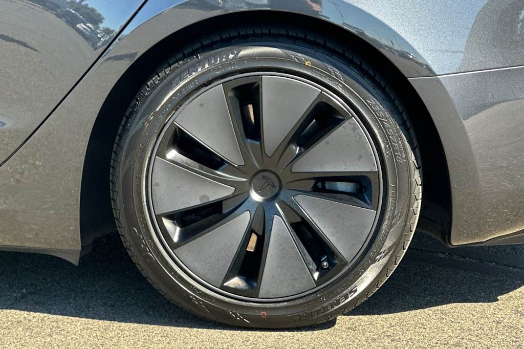 Thumbnail: 2024 Tesla Model 3 - 8