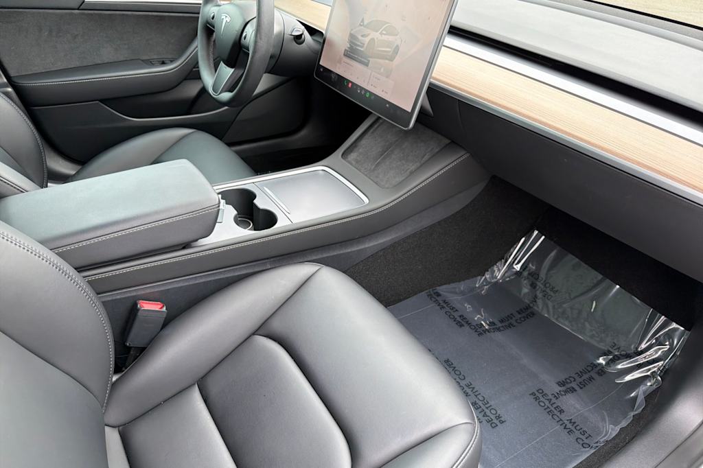Thumbnail: 2023 Tesla Model 3 - 12