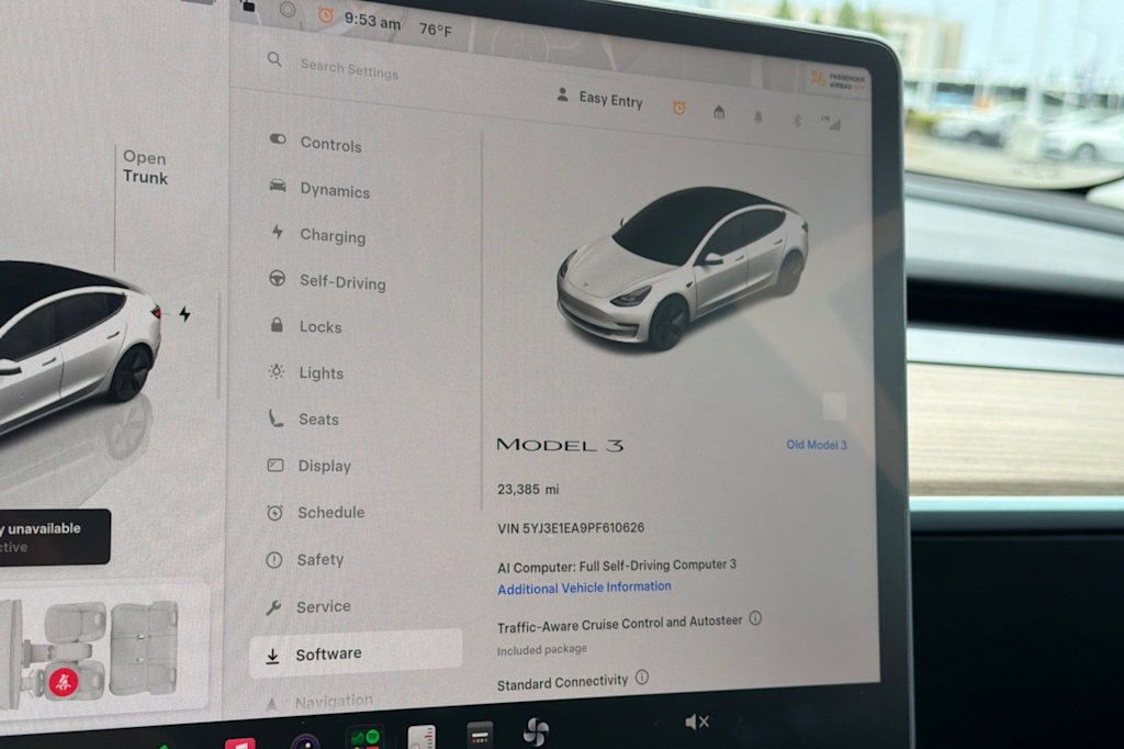 Thumbnail: 2023 Tesla Model 3 - 29