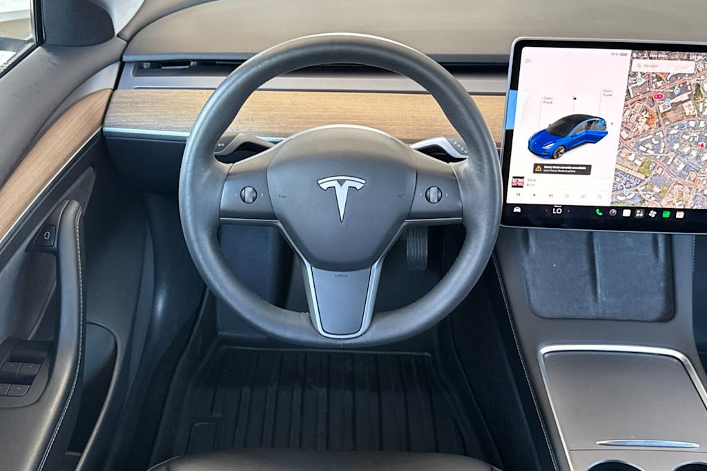 Thumbnail: 2022 Tesla Model 3 - 9