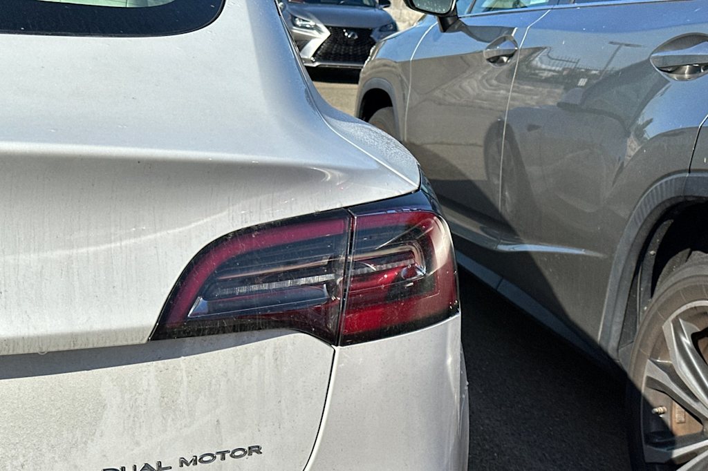 2022 Tesla Model 3 Long Range 17
