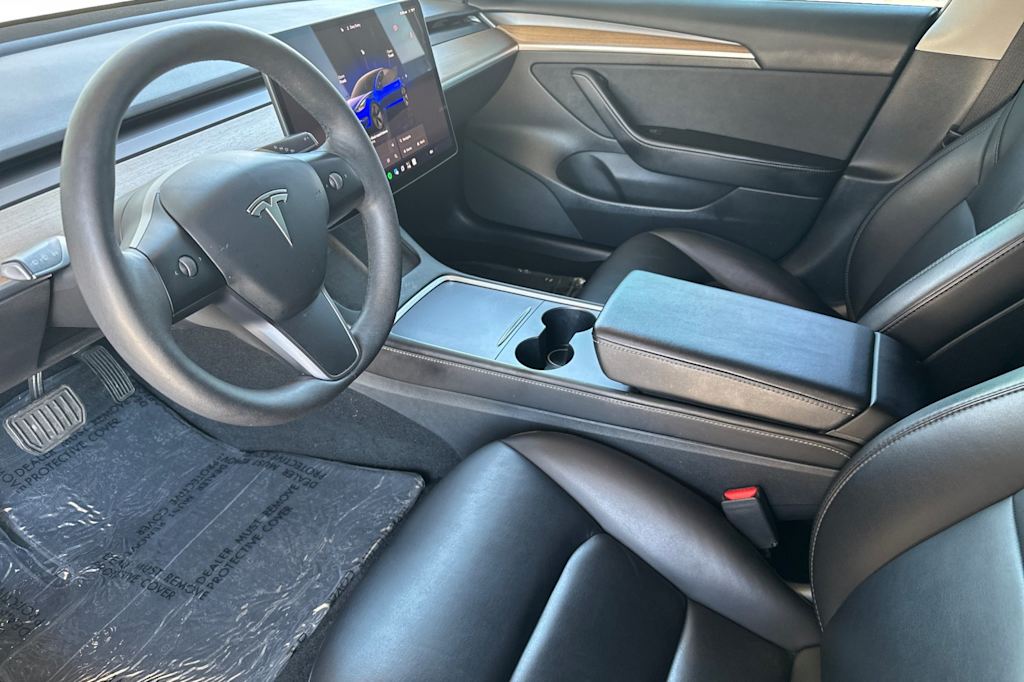 Thumbnail: 2022 Tesla Model 3 - 10