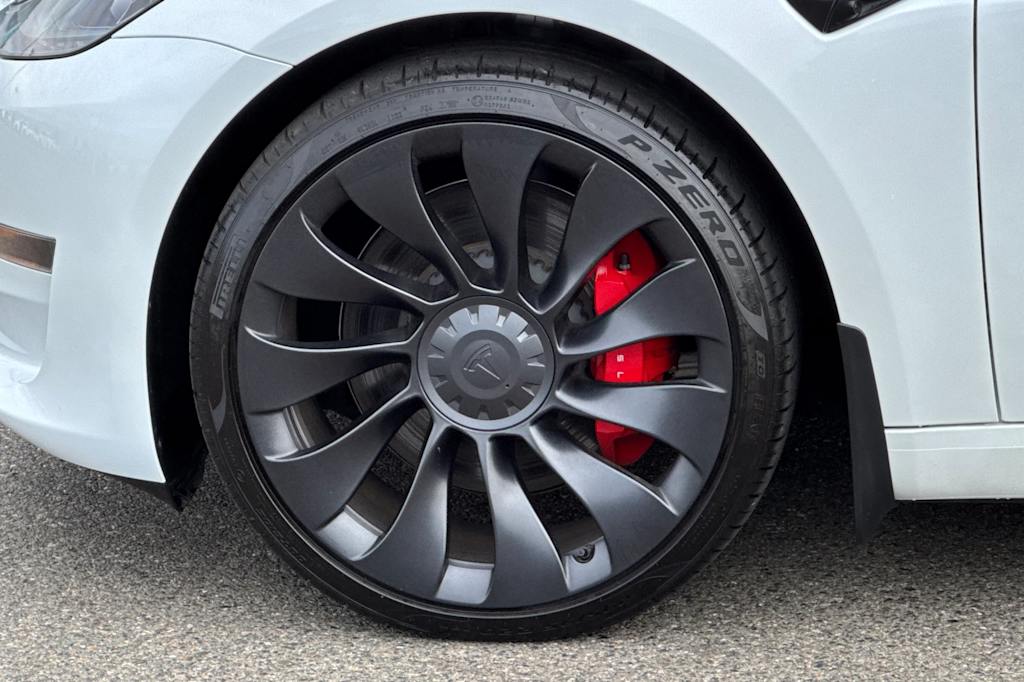 Thumbnail: 2023 Tesla Model 3 - 8