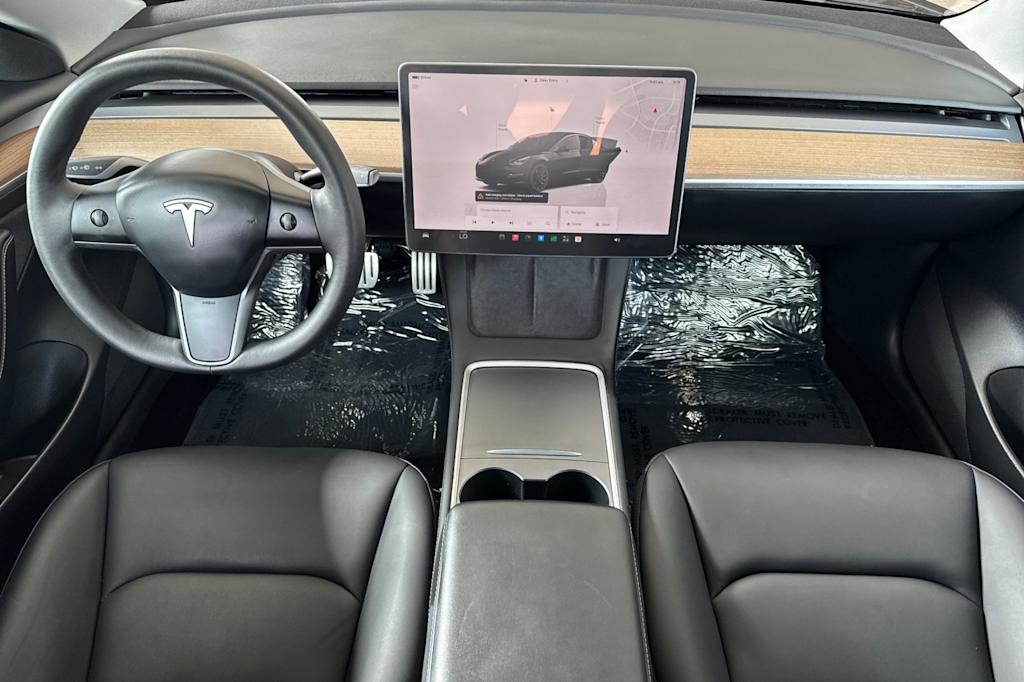 Thumbnail: 2023 Tesla Model 3 - 2