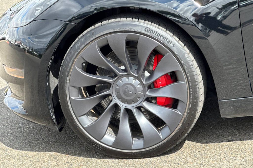 Thumbnail: 2023 Tesla Model 3 - 8