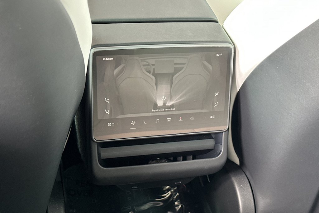 Thumbnail: 2024 Tesla Model 3 - 13